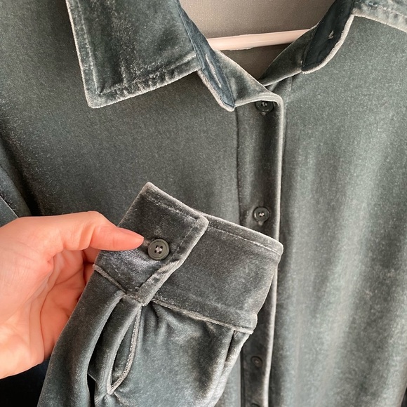 Soft Surroundings Velvet Boyfriend Tunic Shirt - Teal - Medium - Picture 12 of 13